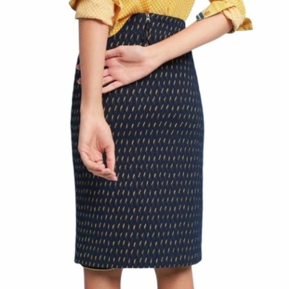 Anthropologie Maeve Hannon Navy Yellow Textured Slit Pencil Skirt size 0 - Picture 3 of 11